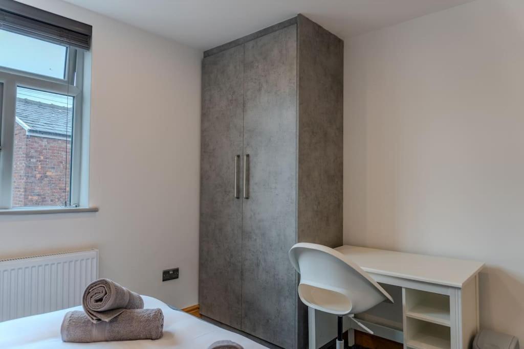 Luxury 4 Bedroom Manchester